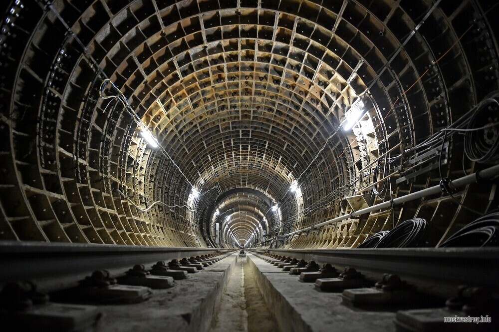 Фотовыставка о создании Большого кольца метро пройдет в Москве