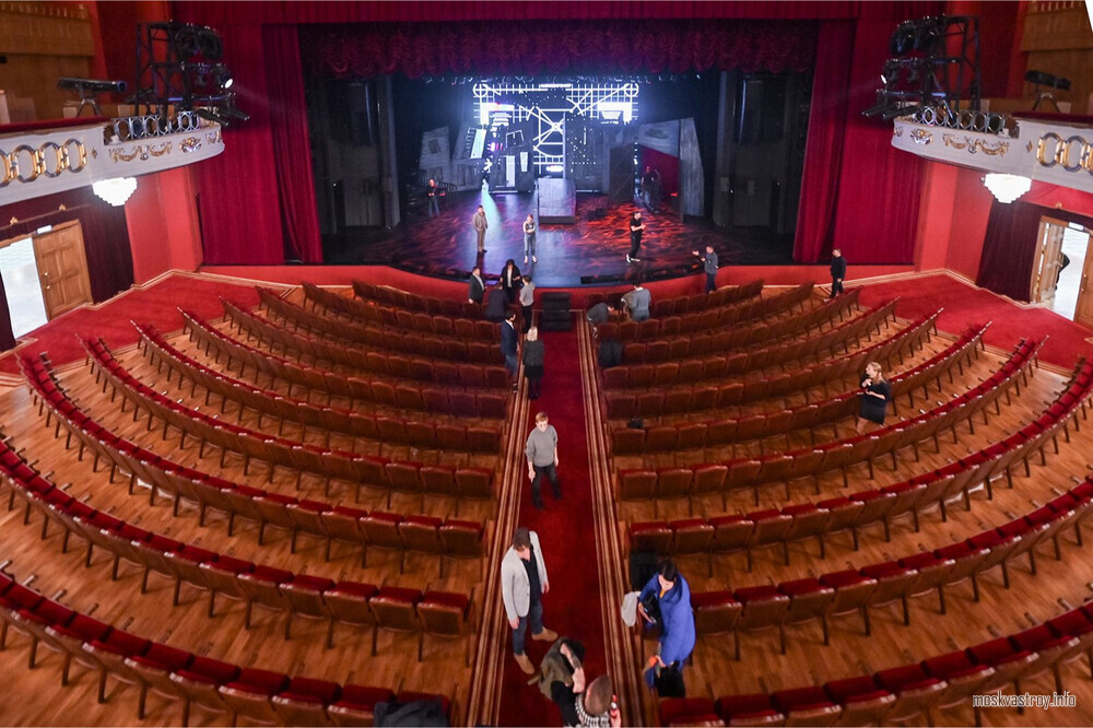 Собянин открыл Театр эстрады после комплексной реставрации