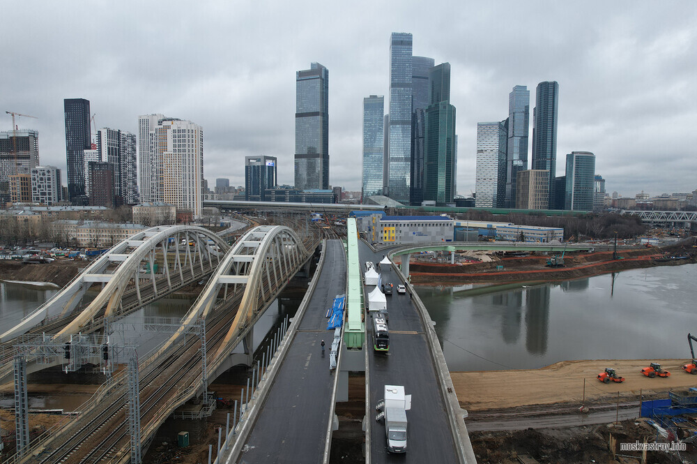 Собянин: Северный дублер Кутузовского проспекта построят в этом году
