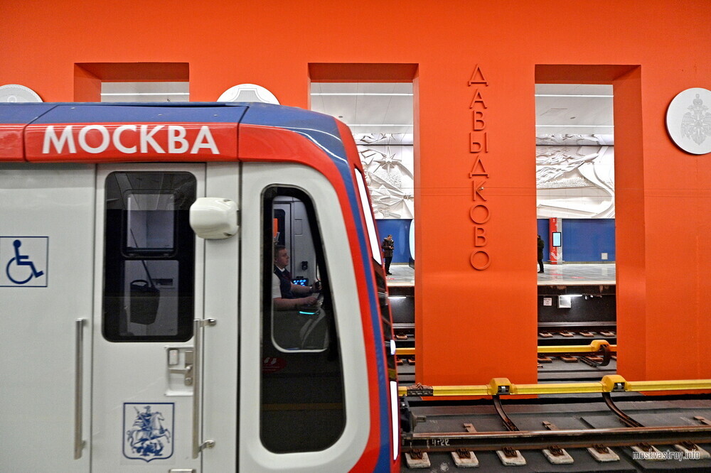 Малые архитектурные формы у БКЛ метро «Давыдково» установят весной-летом
