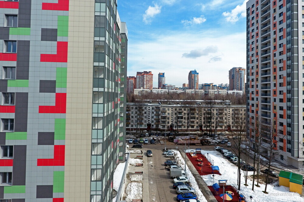 Инвесторы вывели на рынок Москвы 360 проектов жилья за три года