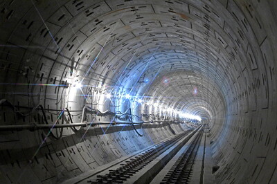 В Москве планируется построить 18 станций метро за три года – Бочкарёв