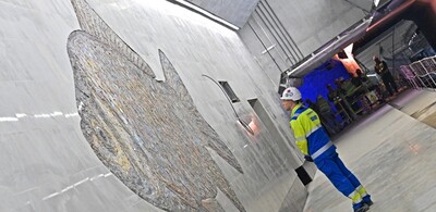 На станции БКЛ «Нагатинский Затон» начался монтаж большого мозаичного панно