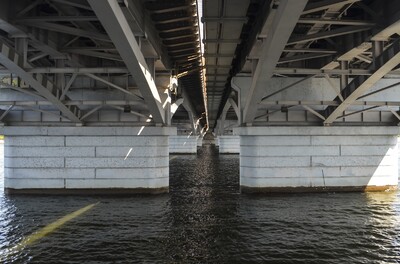 Началась установка свай нового моста через реку Яузу – Бочкарёв