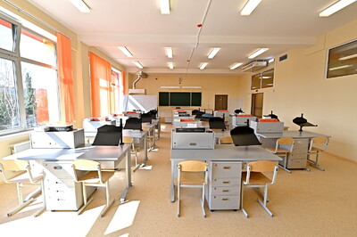 Собянин открыл школу на 1100 учеников в поселке Коммунарка