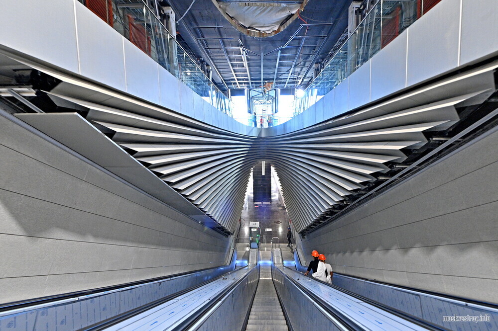 На станции «Пыхтино» Солнцевской линии метро испытали эскалаторы