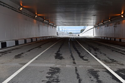 В тоннеле под Киевским шоссе ведутся отделочные работы