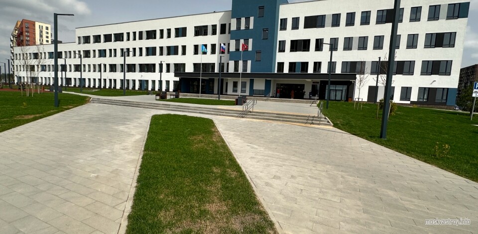 Собянин: школа с ИТ-полигоном в Рязановском откроется 1 сентября