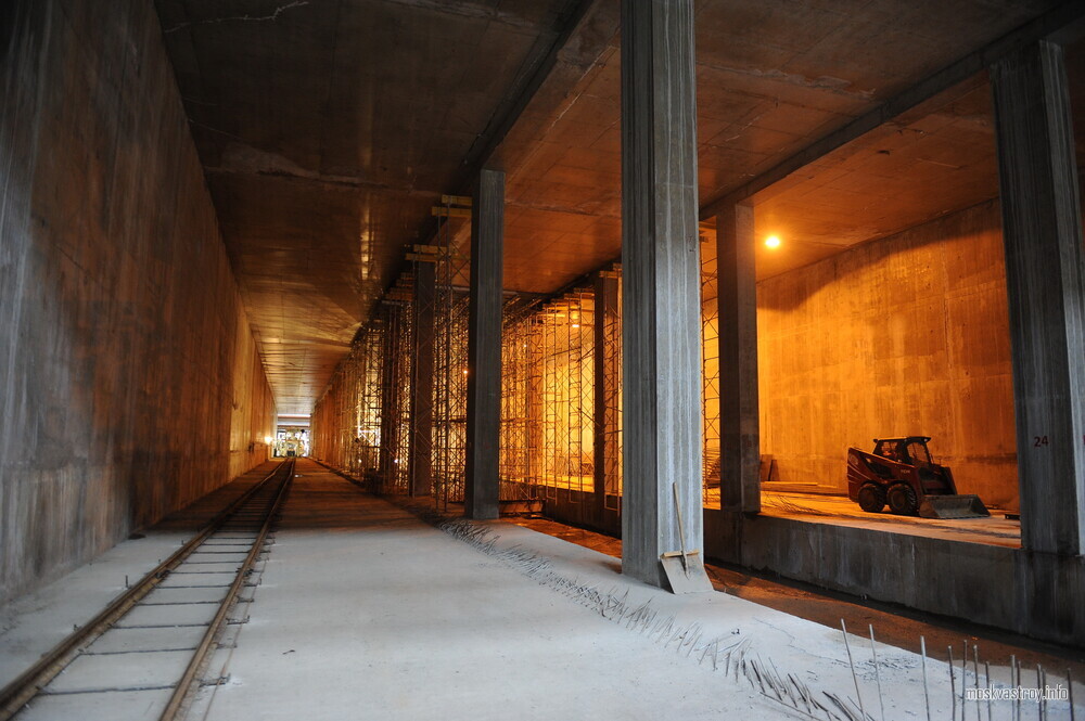 При отделке станции «Кленовый бульвар» БКЛ метро применяют инновационные материалы