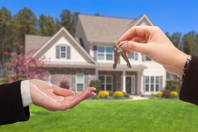 Что нужно знать при покупке и продаже домов